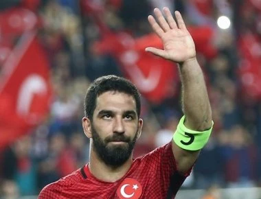 Νέα μπλεξίματα για Αρντά Τουράν - Κατηγορείται για συμμετοχή στο πραξικόπημα κατά του Ερντογάν